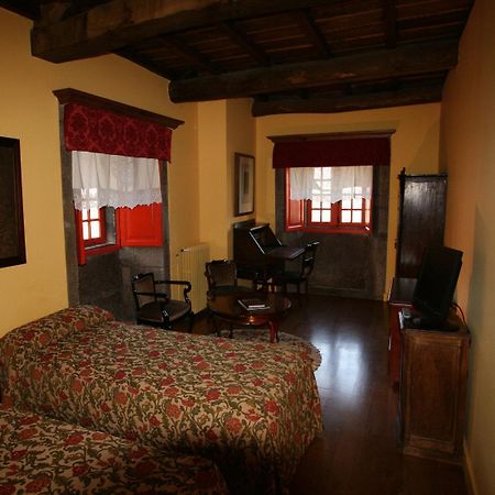 Готель Casa Grande De Rosende Sober Екстер'єр фото